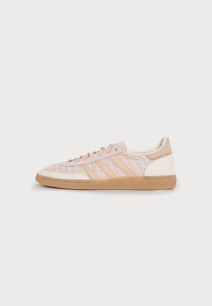 adidas Originals, HANDBALL SPEZIAL - Маратонки - quartz/halo blush