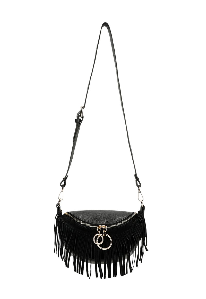 Borsa a tracolla con frange nere in pelle testurizzata, dalla forma curva e chiusura con zip, dotata di accessori metallici e anelli decorativi.