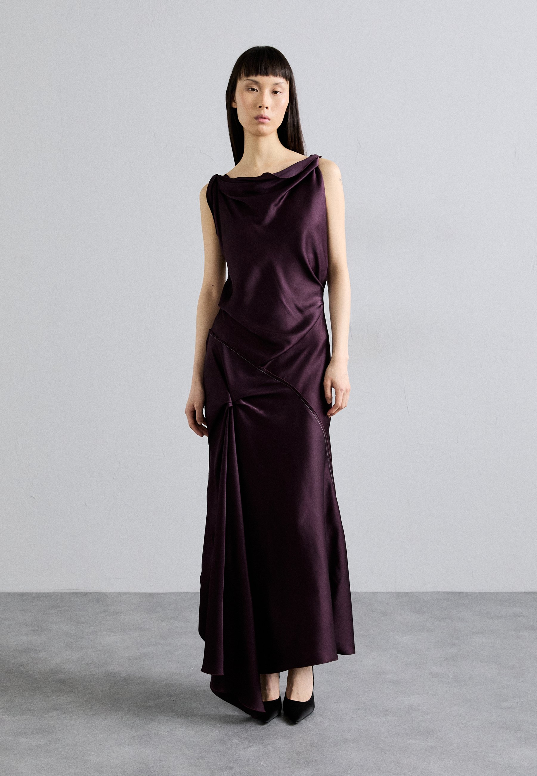 black velvet asymmetric bodycon midi dress Apres main image 1