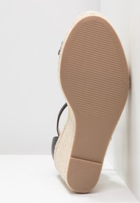 Steve Madden Sandales à talons hauts - black