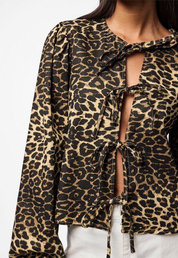 PCASTA O-NECK TIE - Blouse4