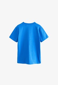 Unselected, blue stay cool
