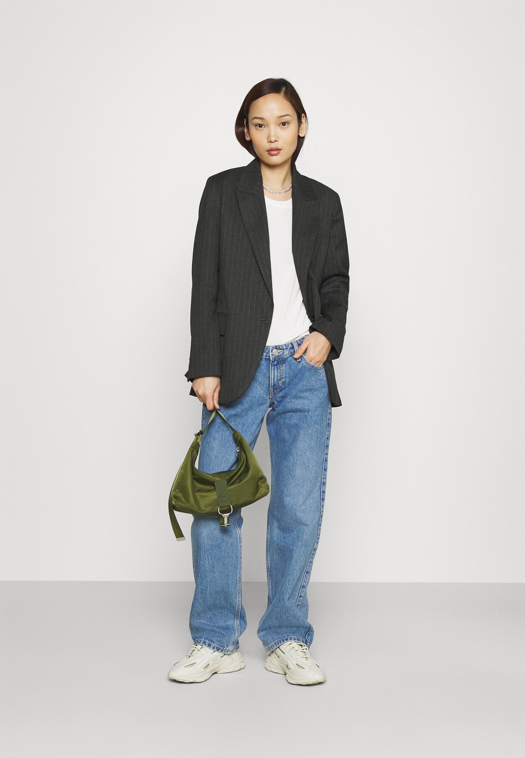 Weekday ARROW LOW - Jeans Straight Leg 