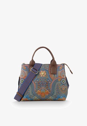Stoffen handtas met een paisleypatroon in blauwe en aardse tinten. Bruine leren accenten. Wordt geleverd met een verstelbare strap in blauwe en bruine strepen.