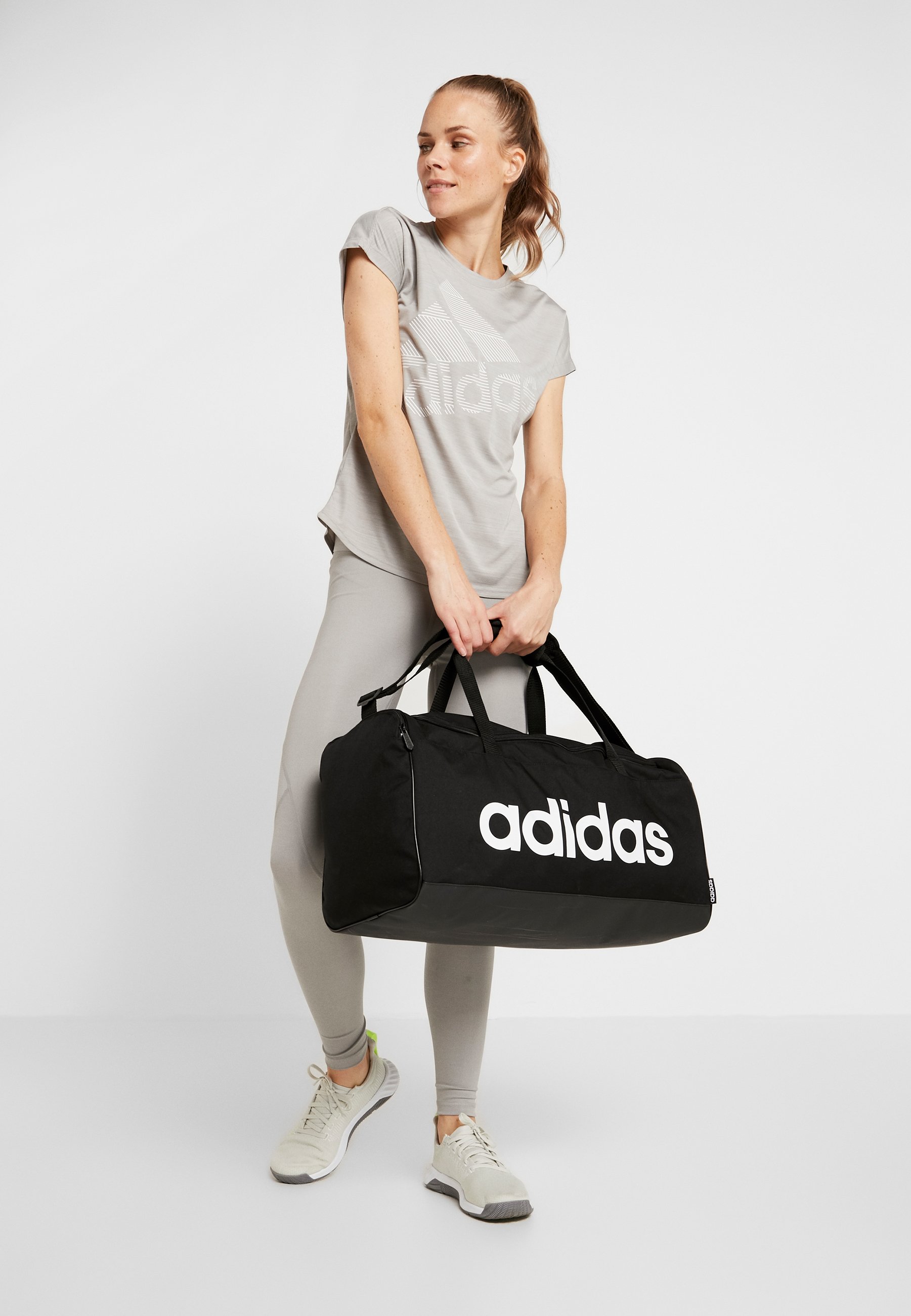 adidas lin duffle m