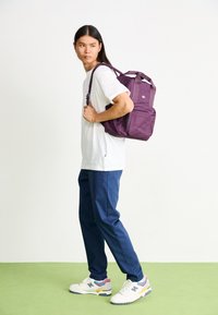 Dickies LISBON BACKPACK UNISEX - Turistinė kuprinė - plum perfect