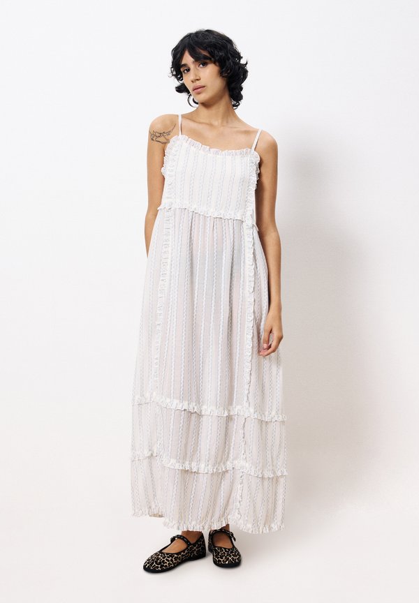 CLIO - Maxikleid - blanc