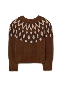 Suéter de punto marrón con un yugo estampado en crema y azul marino, que cuenta con mangas largas y un dobladillo acanalado. Textura suave, material cálido.
