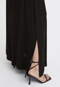 b.young BYMMMJOELLA MAXI SKIRT - Falda larga - black
