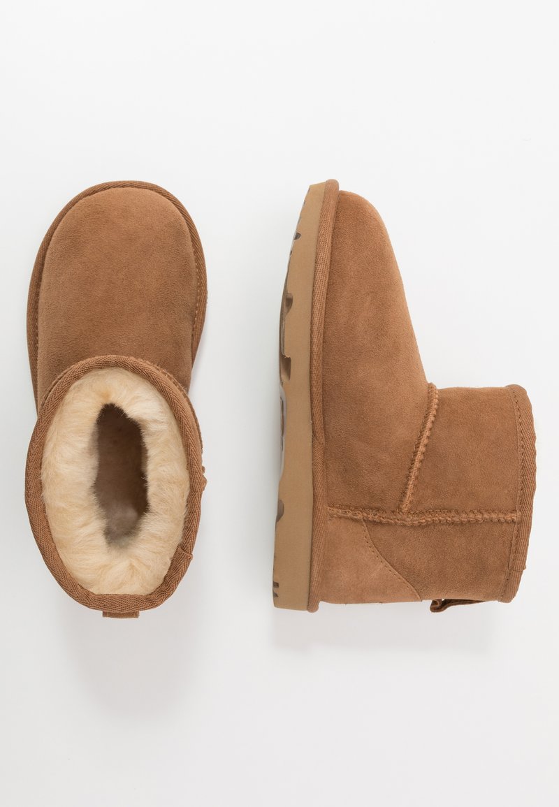 UGG CLASSIC MINI II Stiefelette chestnut/tan Zalando.de