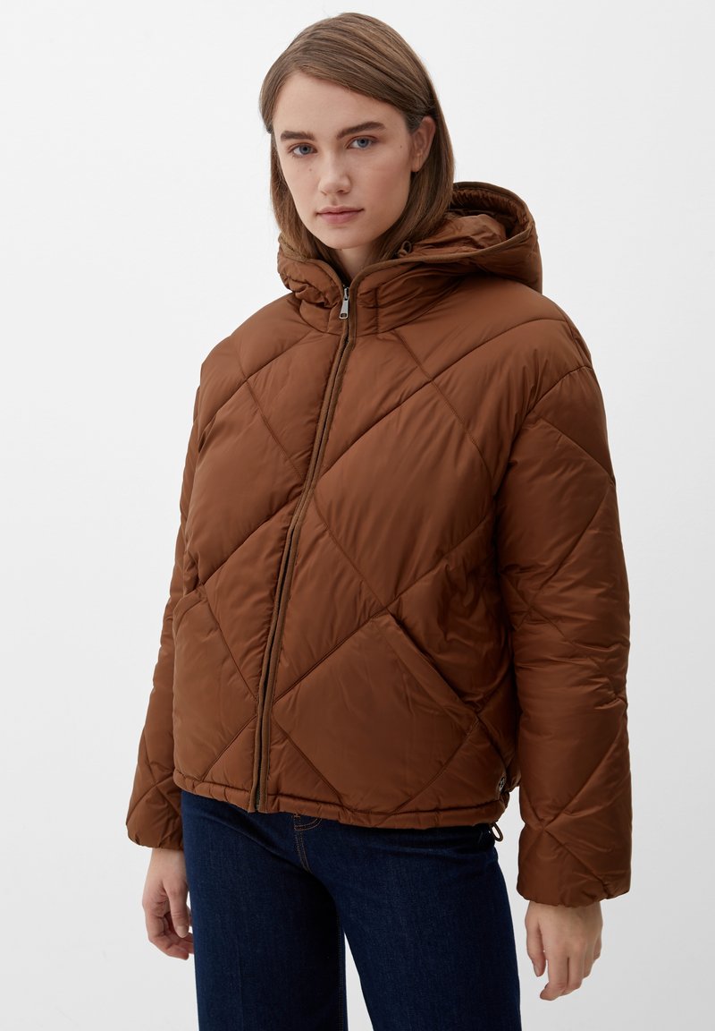 s.Oliver MIT MODISCHER STEPPUNG - Winterjacke - brown