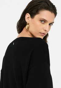 LIU JO WITH GEMSTONES - Pulover - black