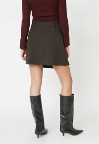 Co'couture LUNA POCKET - A-vonalú szoknya - dark brown