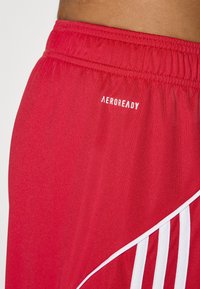 adidas Performance LIVERPOOL FC 25/26 HOME SHORTS - Klupska odjeća - strawberry red