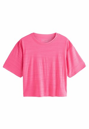 T-shirt à manches courtes et coupée, de couleur rose vif, fabriquée dans un tissu texturé avec de subtiles rayures horizontales et un col rond.