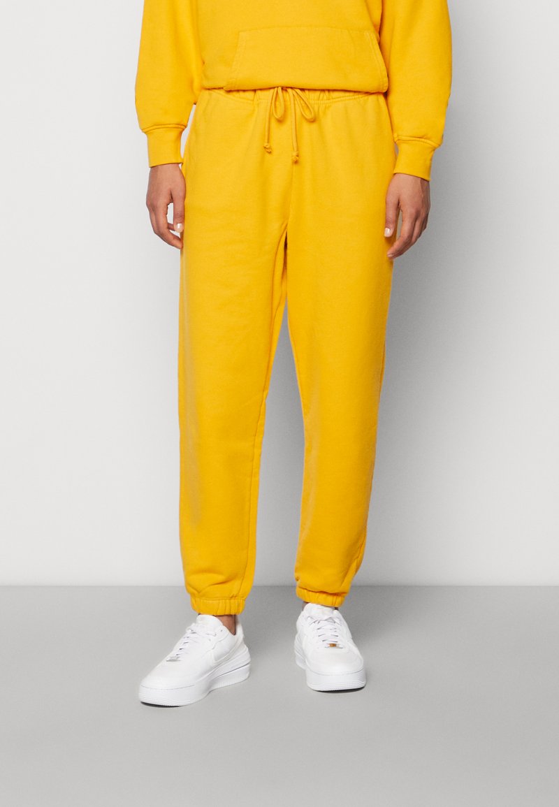 Levi's® Gold Tab Tracksuit bottoms yellow Zalando.ie