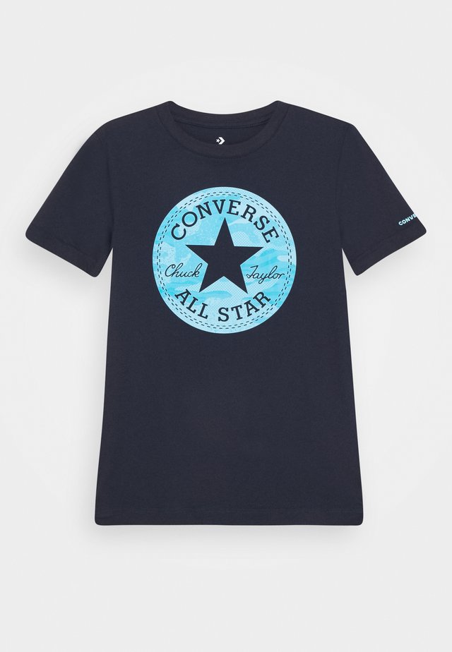 SHORT SLEEVE CHUCK PATCH GRAPHIC UNISEX - T-Shirt print - obsidian