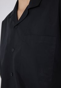 YOURTURN by Zalando UNISEX - Krekls - black