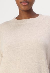 pure cashmere LOOSE FIT - Pulover - oatmeal