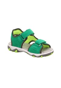 Zielone zamszowe sandały z dwoma regulowanymi paskami na rzep, szarym gumowym spodem oraz wyraźnymi zielonymi akcentami; teksturowana wkładka dla wygody.