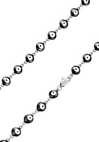 Sort og hvid perlebånd lavet af poleret metal, med runde perler med hvide centre og en sølvlås.