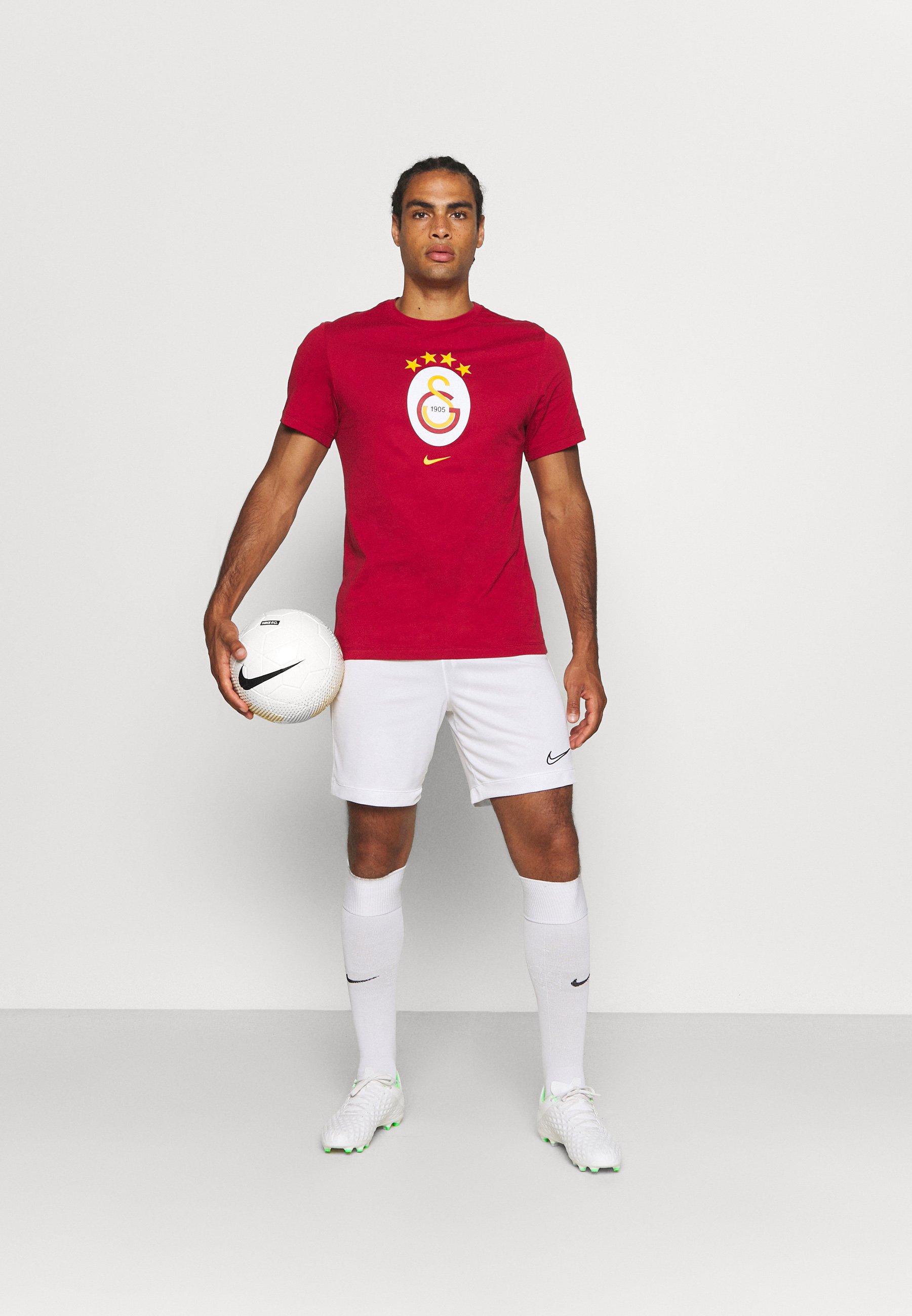 Men GALATASARAY ISTANBUL TEE EVERGREEN CREST - Club wear Men GALATASARAY ISTANBUL TEE EVERGREEN CREST - Club wear