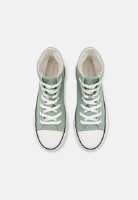 Even&Odd Vysoké tenisky - light green