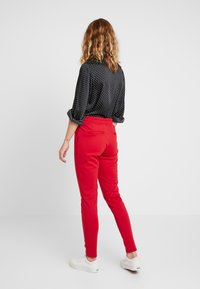 ICHI IHKATE PA2 - Calças de fato de treino - scarlet sage