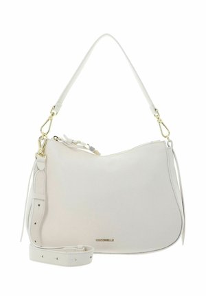 Weiße Lederhandtasche mit goldfarbenen Verschlüssen, kurzem Griff, abnehmbarem verstellbarem Riemen und kleinem Logotext auf der Vorderseite.