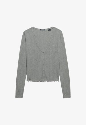 Jasnoszary prążkowany kardigan z długimi rękawami, dekoltem w serek, zapięciem na guziki z przodu oraz falowanym wykończeniem na dole.