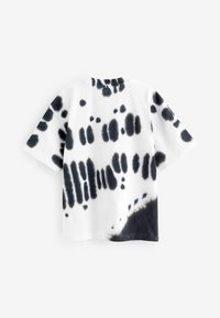 Next RELAXED FIT TIE-DYE SHORT SLEEVE STANDARD - Triko s potiskem - black white