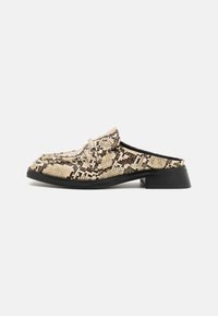 LEATHER - Matalakantaiset pistokkaat - beige