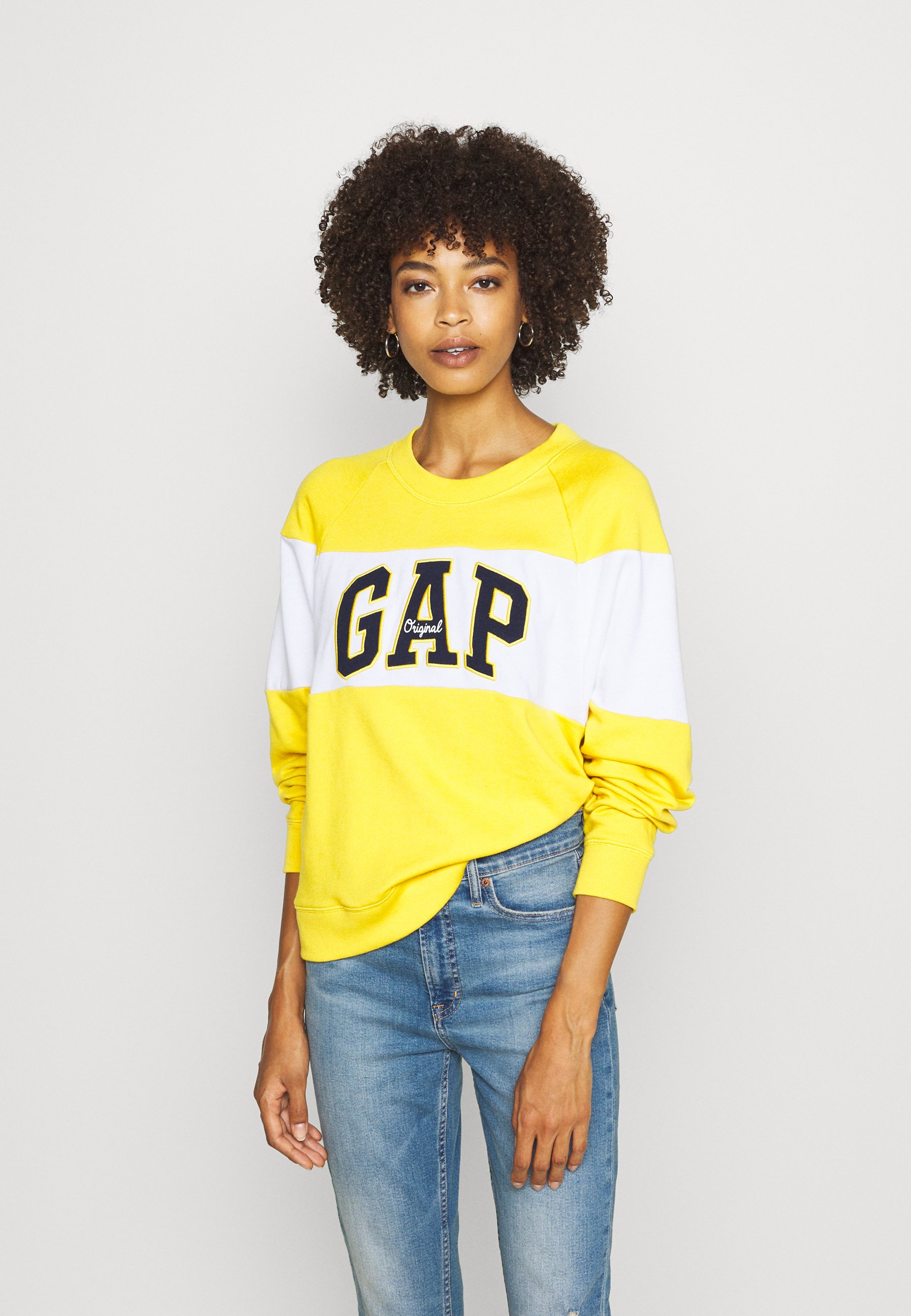 friends sweatshirt canada