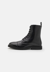 Gležnjače s vezicama - black