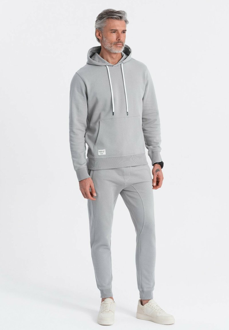 Ombre SET OF KANGAROO  - Chándal - grey