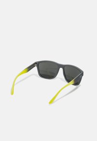 Armani Exchange Aurinkolasit - matte grey
