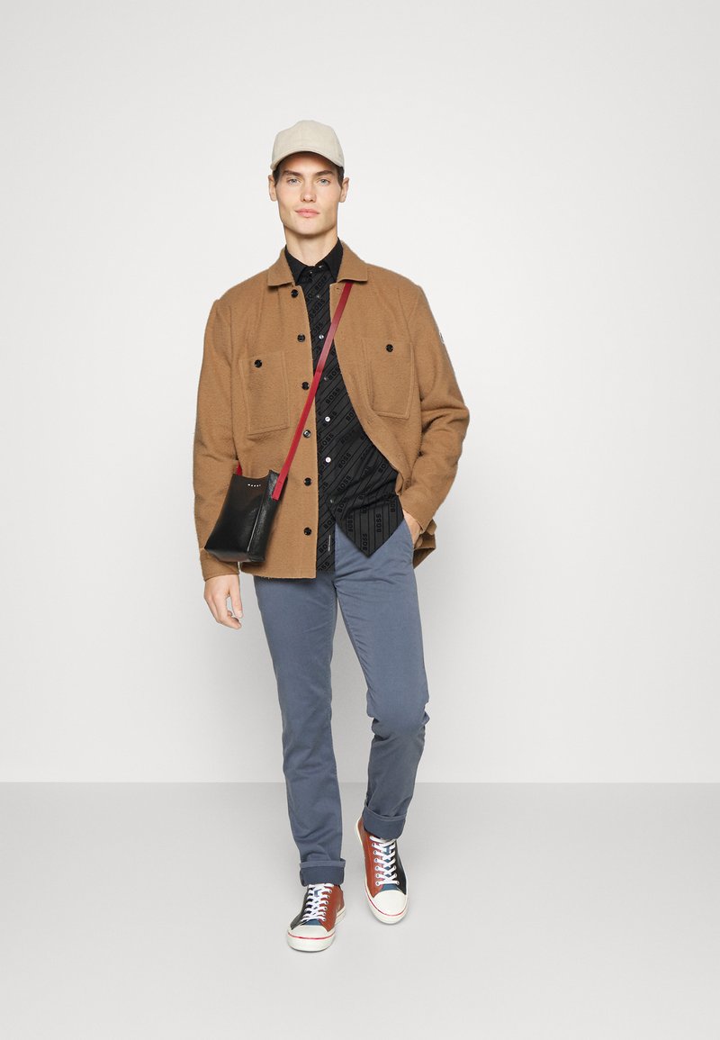 Herren Leichte Jacken | BOSS NAMBO Leichte Jacke beige - IS45803 Herren Leichte Jacken | BOSS NAMBO Leichte Jacke beige - IS45803