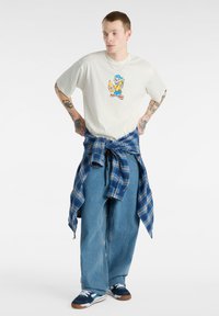 Vans REGGIE - T-shirts print - marshmallow
