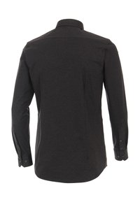 Donkergrijze blouse met lange mouwen, gemaakt van zachte stof. Beschikt over een kentkraag, manchet met knopen en een gebogen zoom voor een gepersonaliseerde pasvorm.