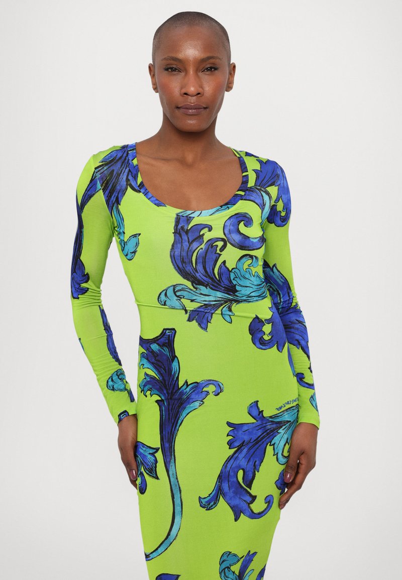 Versace Jeans Couture Jersey dress - kiwi/neon green - Zalando Versace Jeans Couture Jersey dress - kiwi/neon green - Zalando