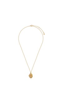 Naszyjnik w złotym odcieniu z owalną zawieszką ozdobioną kwiatowym wzorem. Delikatny łańcuszek z zapięciem typu karabińczyk i regulowaną długością.