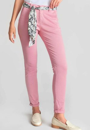 Le Temps Des Cerises DYLI 5 - Chino - rose