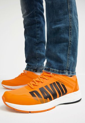 Camp David, Trainers - sunrise neon
