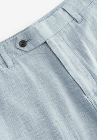 Next TEXTURED-REGULAR FIT - Chino - light blue