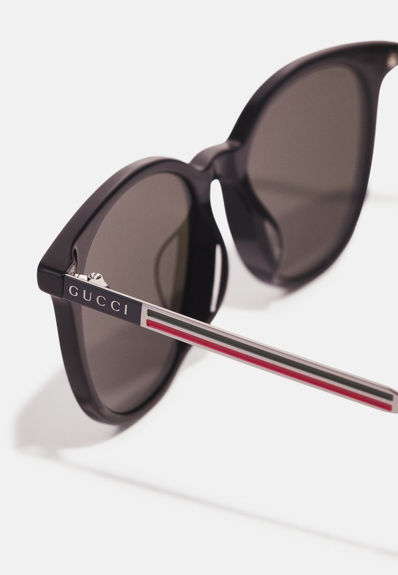 Herren Mützen, Hüte & Caps | Gucci UNISEX Sonnenbrille black/ruthenium/grey/schwarz - BI30705 Herren Mützen, Hüte & Caps | Gucci UNISEX Sonnenbrille black/ruthenium/grey/schwarz - BI30705