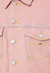 Tommy Jeans Jeansjacka - pink