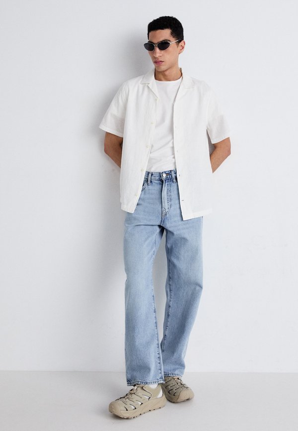 RELAXED FIT ULTRASOFT GAVELSTON - Relaxed fit jeans - light wash4