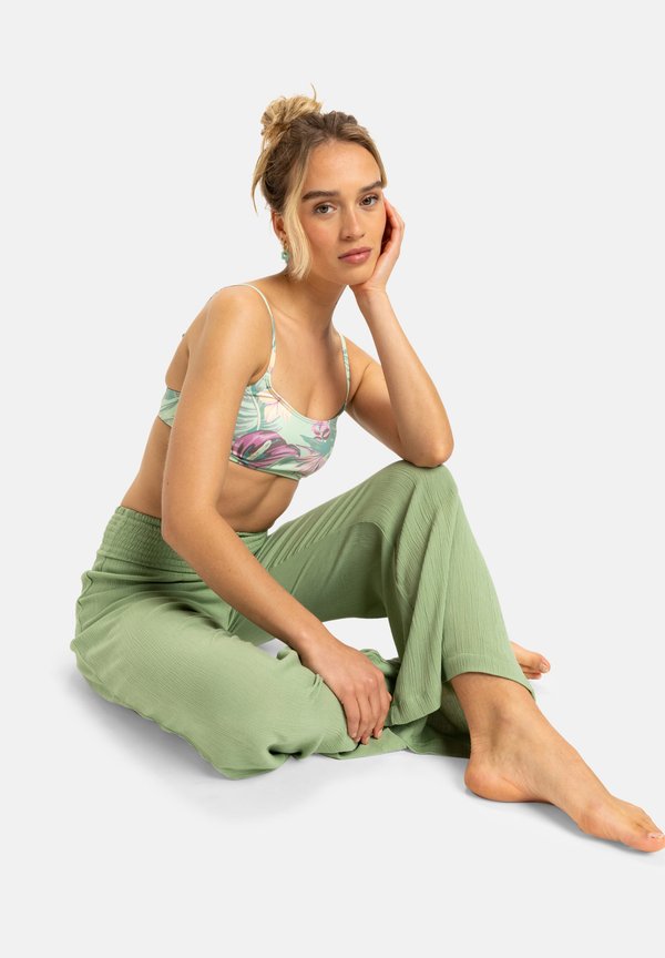 ALONG - Beach accessory - basil4