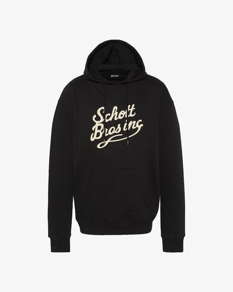 Czarna bawełniana bluza z kapturem, z przednią kieszenią, regulowanym sznurkiem w kapturze oraz kremowym logo "Schott Brosing" na piersi.