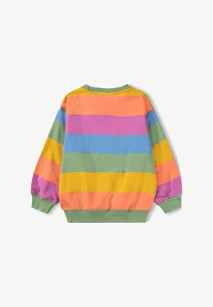 Sudadera de rayas multicolores con bandas horizontales en rosa, naranja, amarillo, verde y azul, con un cuello y puños acanalados en verde.